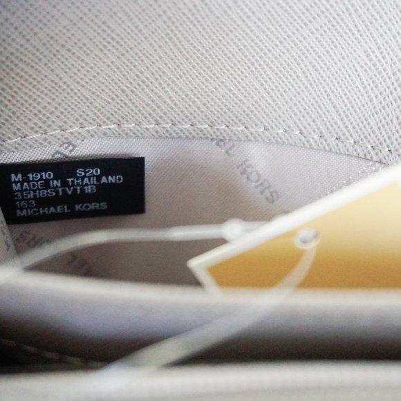 Michael Kors Jet Set Travel XL Zip Around Wallet MK  White Grey - Picture 7 of 8